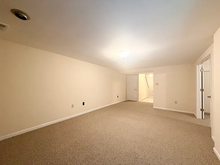 7418 Crestberry Ln — Photo 53