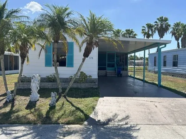 543 Sundrop Cir, Ruskin, FL 33570