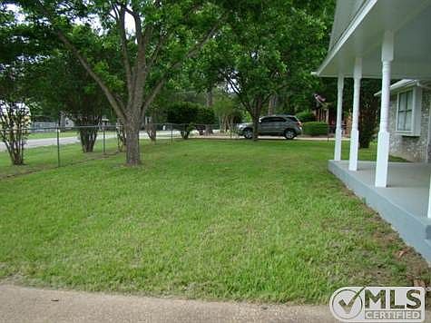 3rd image of 132 Sherwood Shore Dr