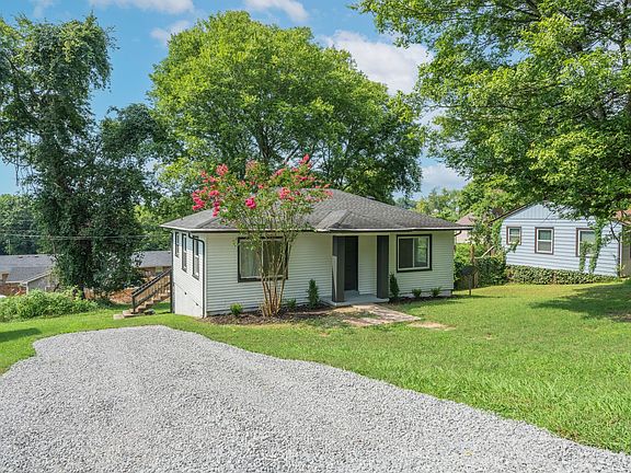 3rd image of 139 Darnell Pl