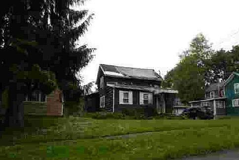 2nd image of 58 Forest Ave