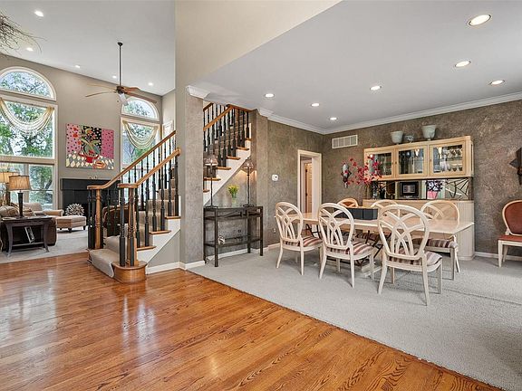 4th image of 12448 Bentley View Ct