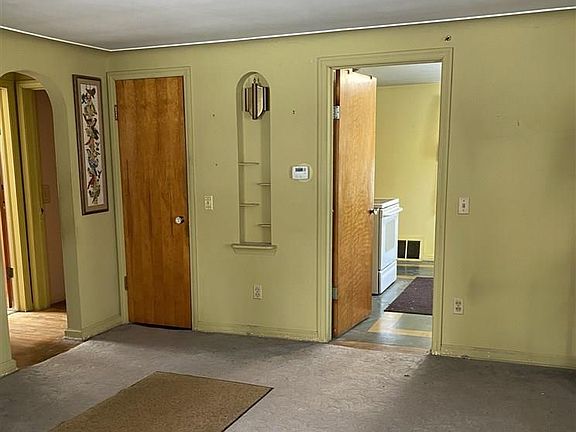 4th image of 1715 21st St
