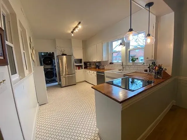 807 Holloway Ave — Photo 6