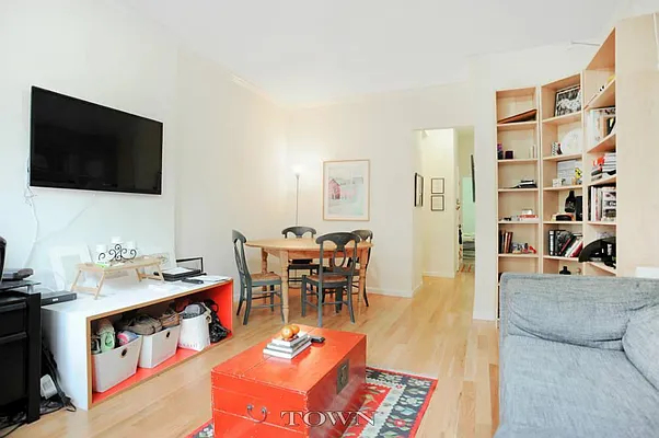 Rented by Town Residential | media 13