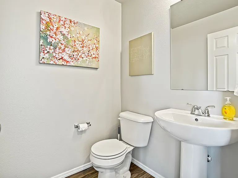 17589 Mountain Springs Ave — Photo 27