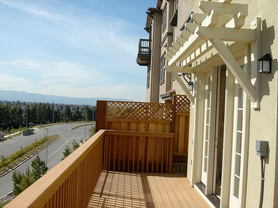 1st image of 2368 Plateau Dr