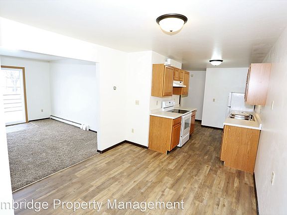 2nd image of 736 S 25th St #13