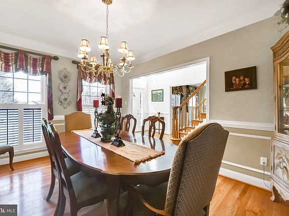 5th image of 3304 Velvet Valley Dr