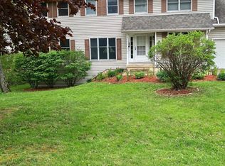 68 Sheila Ln, Valparaiso, IN 46385