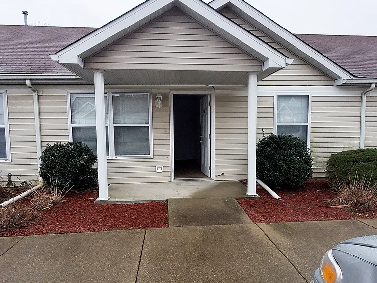 2228 Country View Dr #COUNTRY VIEW ESTATES — Photo 11