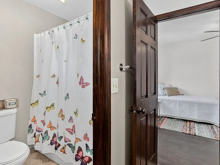 13 Mesa Oak — Photo 15
