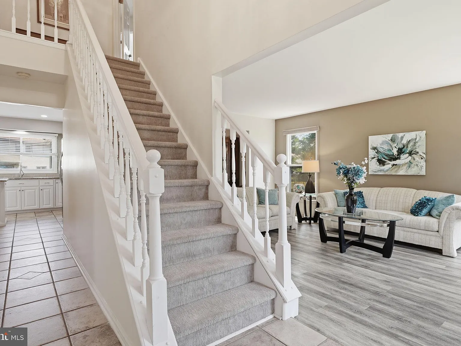 4 bed, 2.5 bath, 3479 sqft, $4,800 — Photo 3