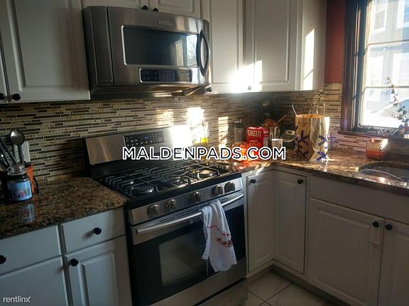 1516216385-0003-1381992336-large[2]