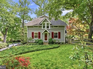 211 Comrie Dr, Villanova, PA 19085