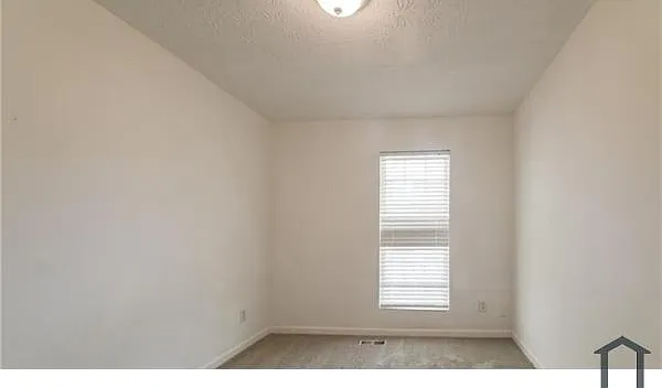 11426 Ashefield Ln — Photo 12