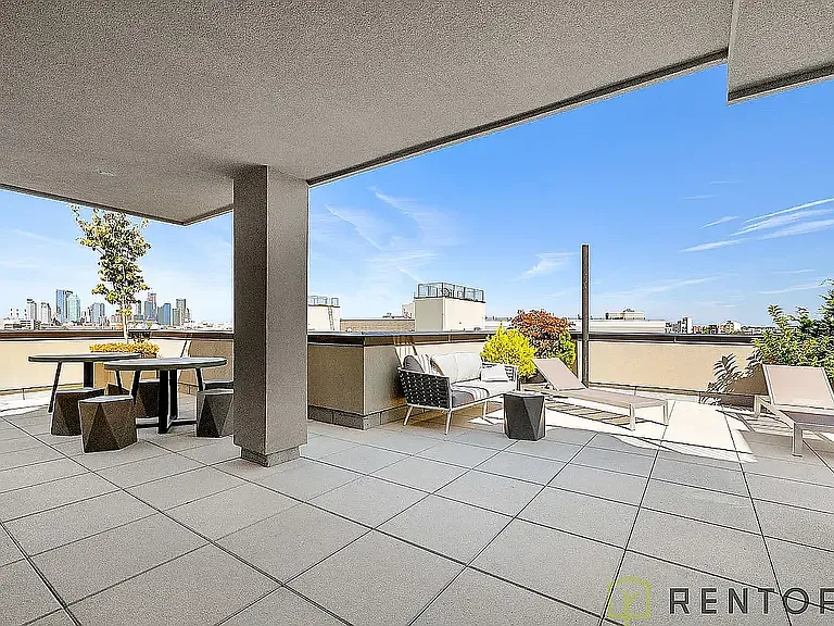 494 Manhattan Ave #401D — Photo 19