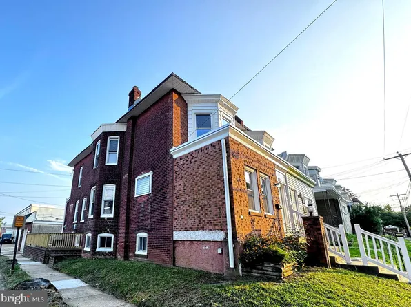 400 Pusey Ave, Collingdale, PA 19023