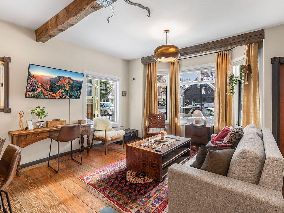 2nd image of 545 W Pacific Ave #4