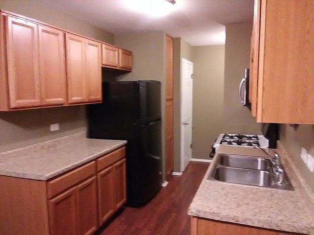 1st image of 821 Gael Dr Unit C