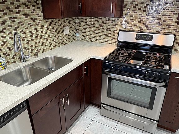 4th image of 7271 Elk Cir APT 3