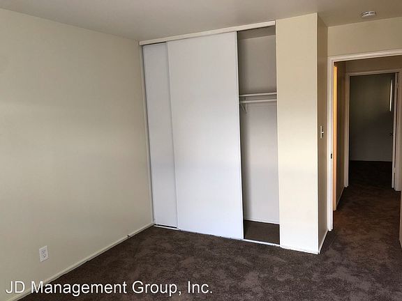 4th image of 1230 Brookside Dr APT 36