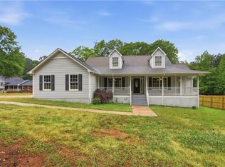 93 Charlie Smith Dr, Senoia, GA 30276