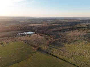 1240 N 900th Rd, Lawrence, KS 66047