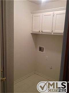 5th image of 209-213 Graves St