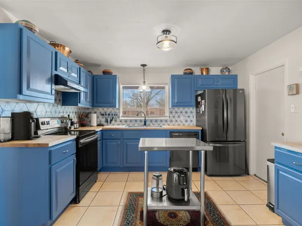 125 Pine St, Santa Fe, NM 87501