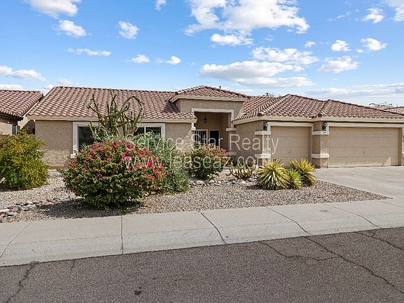 3rd image of 1502 E Maldonado Dr