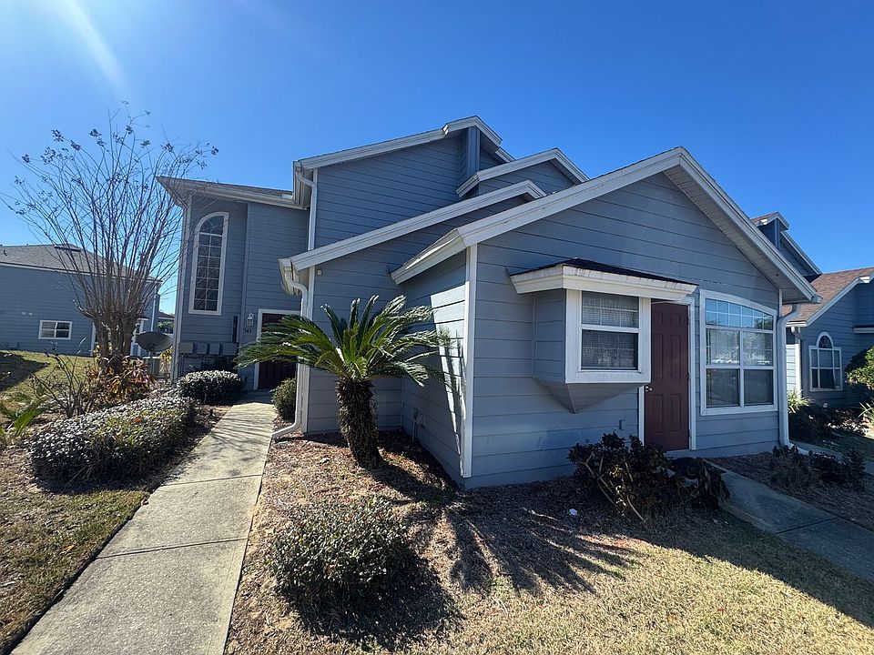1st image of 343 Caribbean Dr