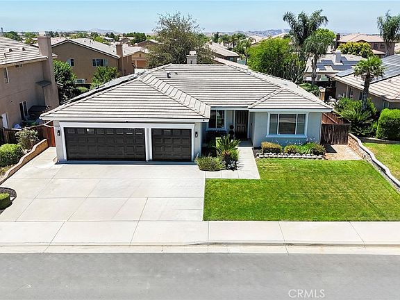 3rd image of 1179 Sagamore Cir