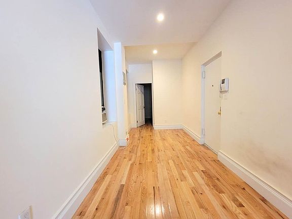 3rd image of 256 E 10th St #1S