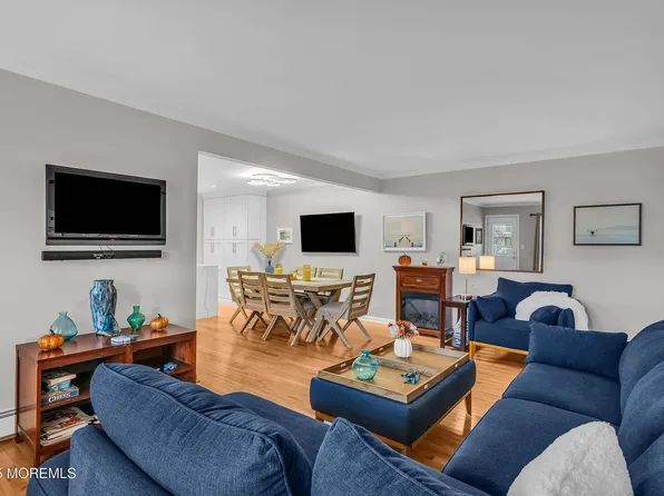 149 Wharfside Dr, Monmouth Beach, NJ 07750