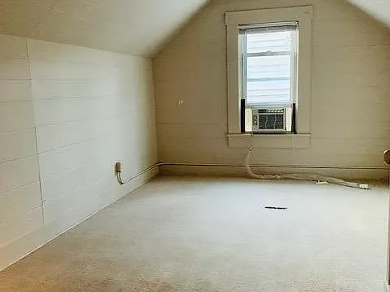 3508 N 47th Ave — Photo 10