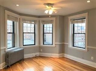 60 Queensberry St APT 7, Boston, MA 02215