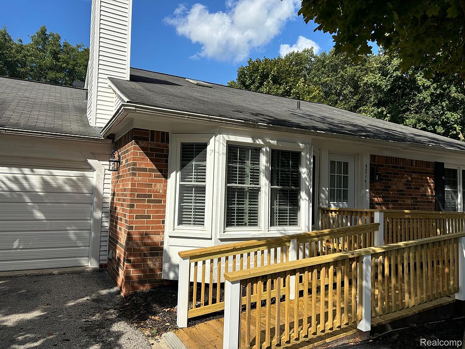 1st image of 42141 Mill Race Cir