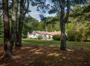 35 Beaver Brook Rd, Lyme, CT 06371