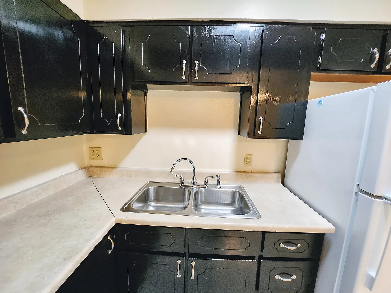 1 bed, 500 sqft, $995 — Photo 2