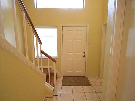 High ceilings by the front door