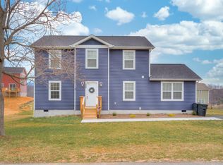 139 Prairie View Ln, Pembroke, VA 24136