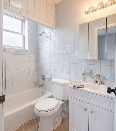 3rd image of 1205 Broad St APT 13
