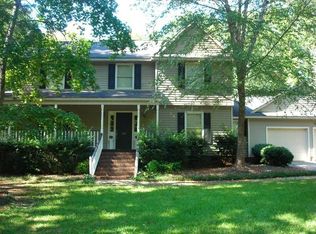 104 Fawn Ln, Greenwood, SC 29646