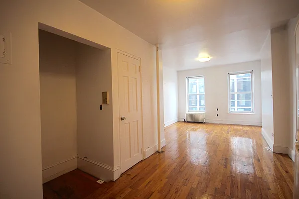 Rented by Compass | media 4