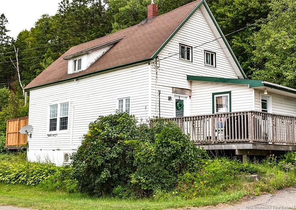 1st image of 143 Passekeag Rd