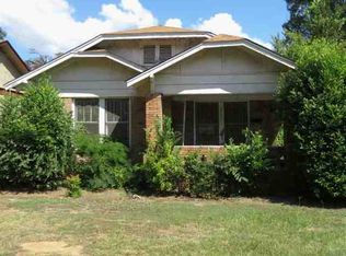 1722 Pecan St, Texarkana, AR 71854