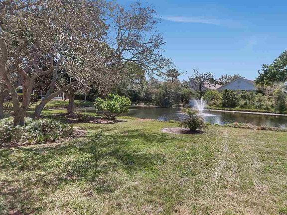 4th image of 253 Sea Woods Dr N