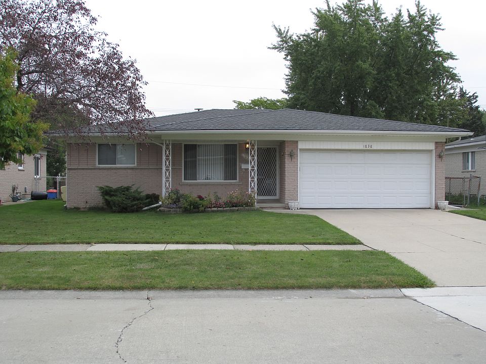1st image of 1838 Coventry Dr