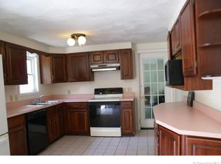 167 Timber Ridge Rd, Middletown, CT 06457